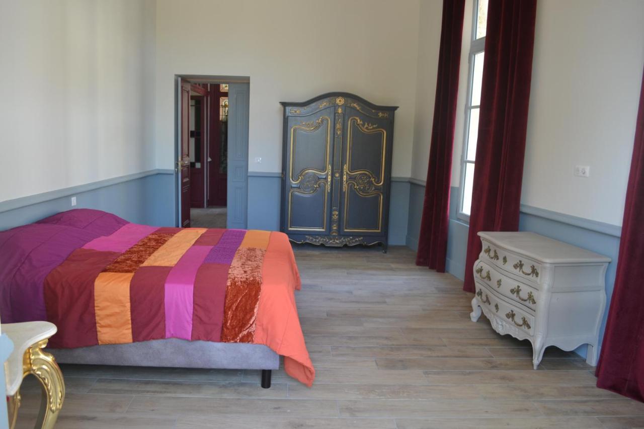 לינה וארוחת בוקר Saint-Thibéry Domaine Les Castans מראה חיצוני תמונה
